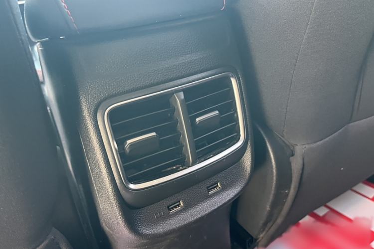 Used MG ZS 2020 180 DVVT Automatic UP Interior 9