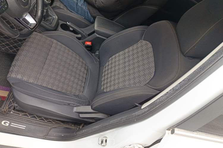 Used MG ZS 2020 Global Bestseller 1.5L Manual Comfort Edition Left Front Seat