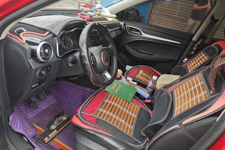 Used MG ZS 2020 Global Bestseller with 1.5L Engine Manual Transmission and a Massive 65-Inch Panoramic Sunroof Version Left Front Seat