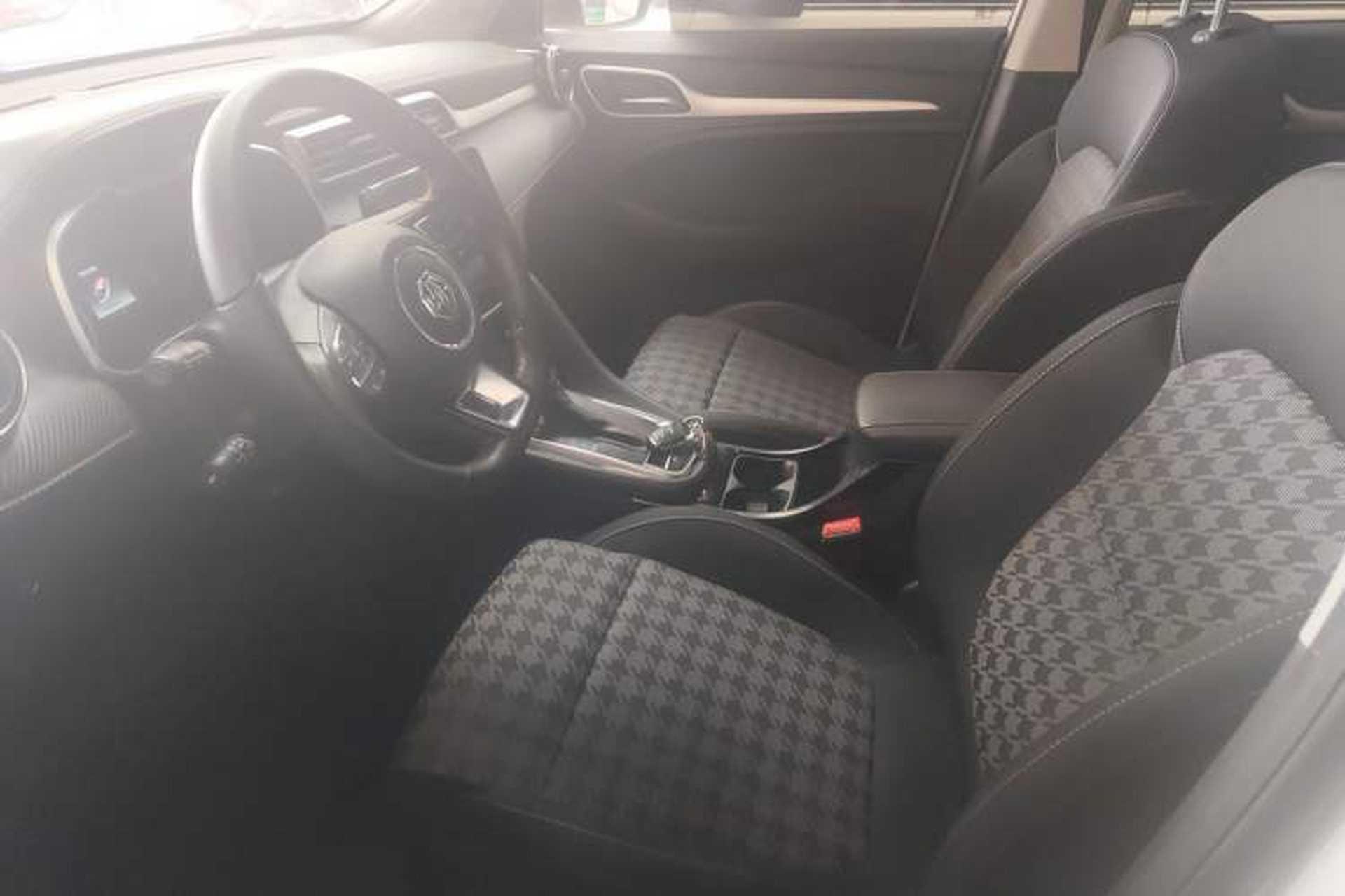 Used MG ZS 2020 180 DVVT Automatic UP Left Front Seat