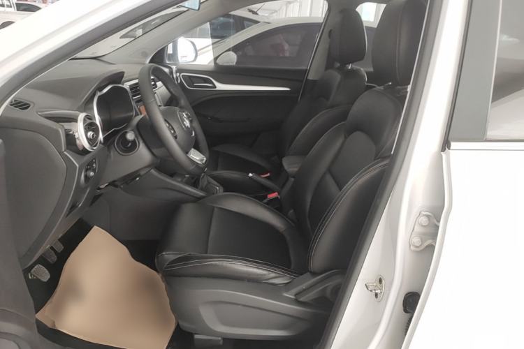 Used MG ZS 2020 Global Bestseller with 1.5L Engine Manual Transmission and a Massive 65-Inch Panoramic Sunroof Version Left Front Seat