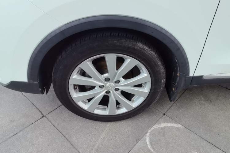 Used MG ZS 2020 180 DVVT Automatic Lite Left Front Wheel Hub