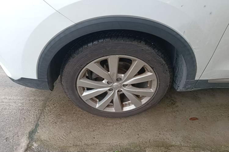 Used MG ZS 2020 180 DVVT Automatic Lite Left Front Wheel Hub