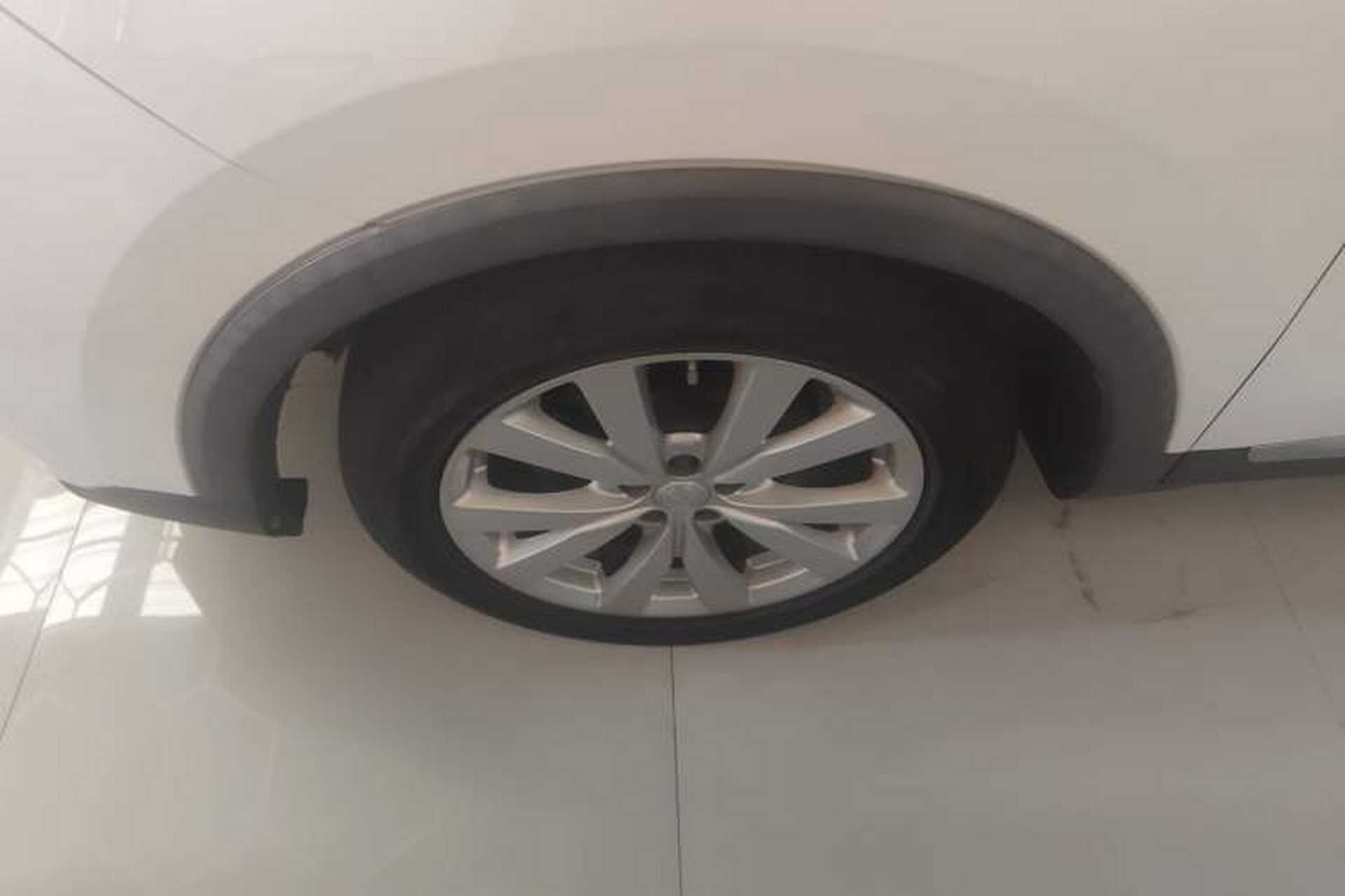 Used MG ZS 2020 180 DVVT Automatic UP Left Front Wheel Hub