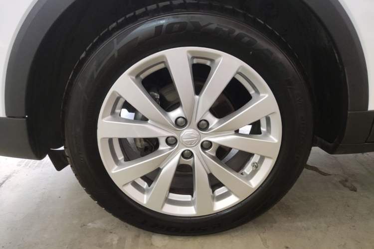 Used MG ZS 2020 180 DVVT Automatic Lite Left Front Wheel Hub