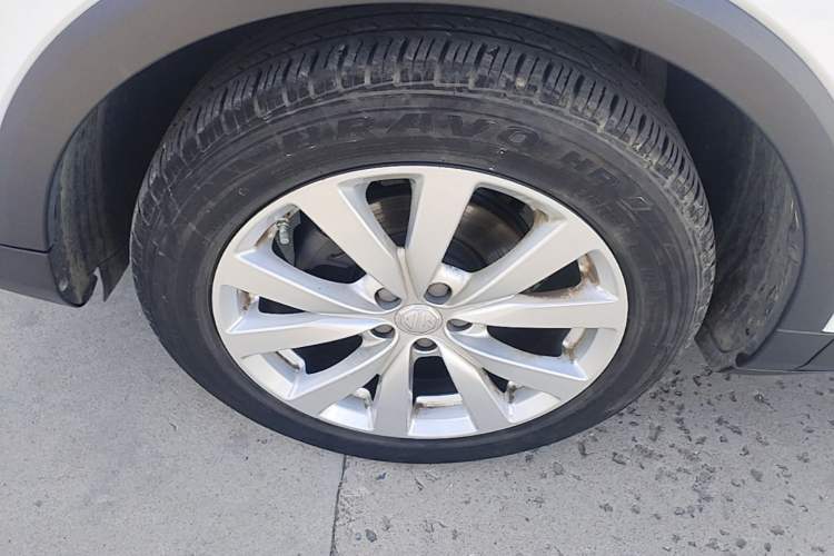 Used MG ZS 2020 180 DVVT Automatic UP Left Front Wheel Hub
