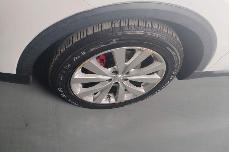 Used MG ZS 2020 180 DVVT Automatic Lite Left Front Wheel Hub