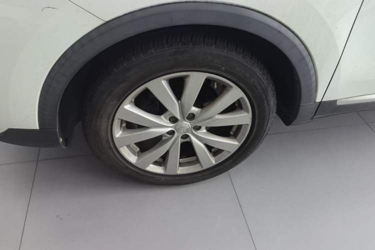Used MG ZS 2020 180 DVVT Automatic Lite Left Front Wheel Hub