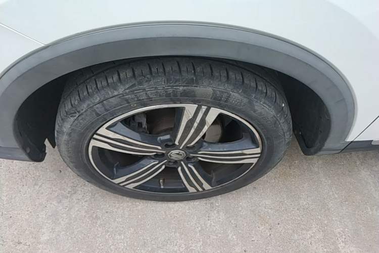 Used MG ZS 2020 Global Bestseller 1.5L Manual Comfort Edition Left Front Wheel Hub
