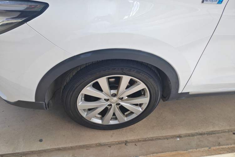 Used MG ZS 2020 180 DVVT Automatic Lite Left Front Wheel Hub