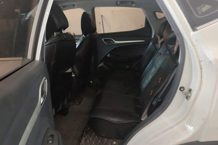 Used MG ZS 2020 Global Bestseller with 1.5L Engine Manual Transmission and a Massive 65-Inch Panoramic Sunroof Version Left Rear Seat