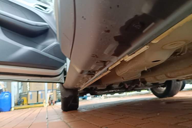 Used MG ZS 2020 180 DVVT Automatic UP Left Side Sill
