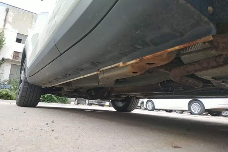 Used MG ZS 2020 Global Bestseller 1.5L Manual Comfort Edition Left Side Sill