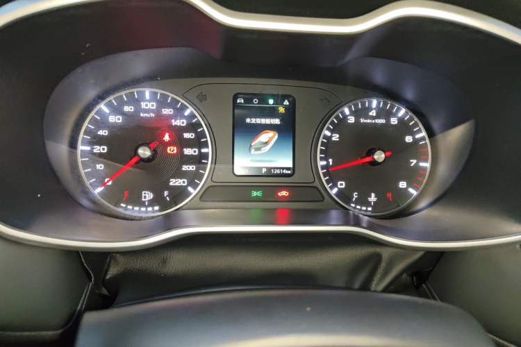 Used MG ZS 2020 180 DVVT Automatic Plus L2+ Odometer Close Up