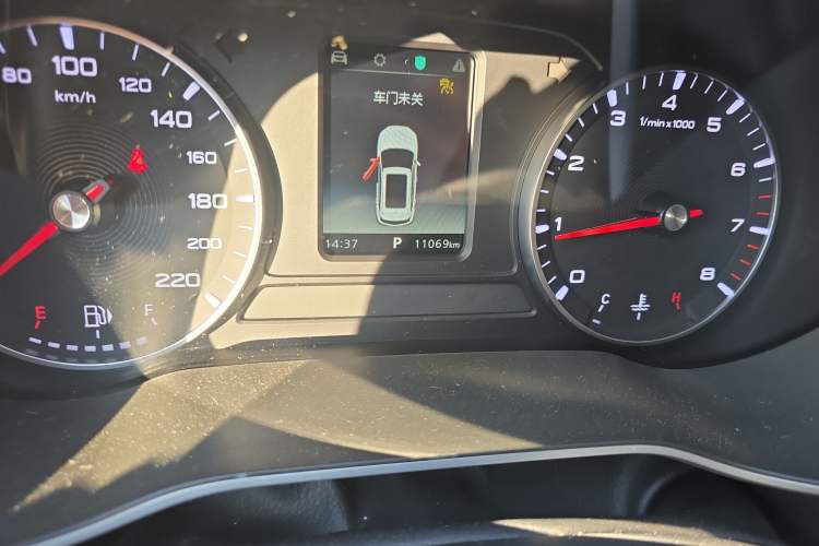Used MG ZS 2020 180 DVVT Automatic Plus L2+ Odometer Close Up
