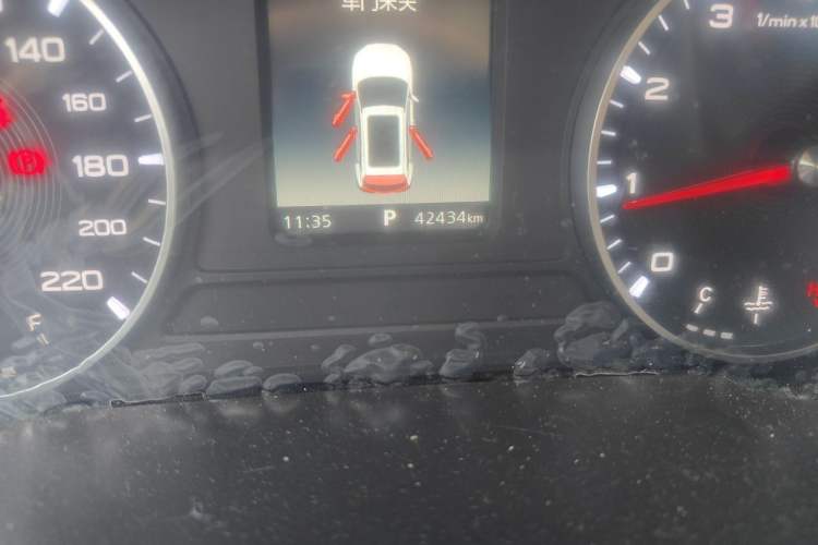 Used MG ZS 2020 180 DVVT Automatic Base Odometer Close Up