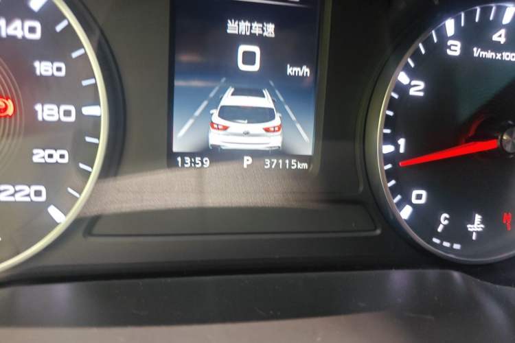 Used MG ZS 2020 180 DVVT Automatic Lite Odometer Close Up