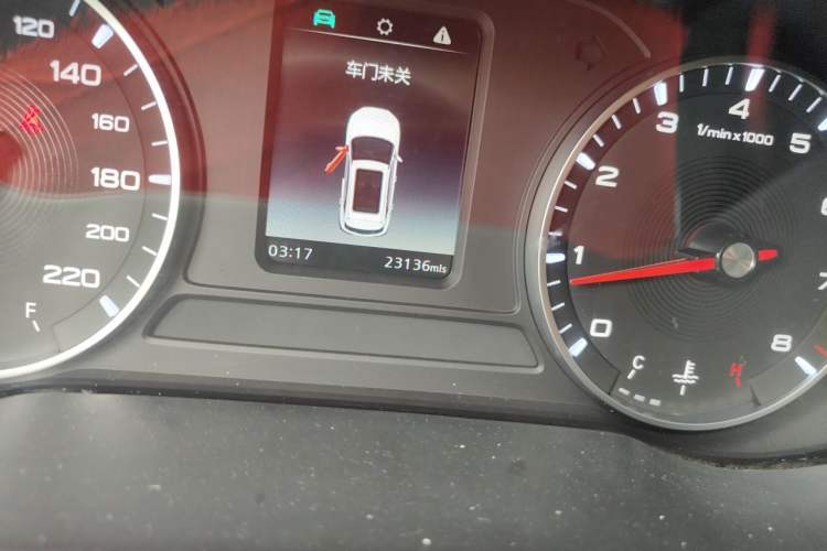 Used MG ZS 2020 180 DVVT Manual Lite Odometer Close Up