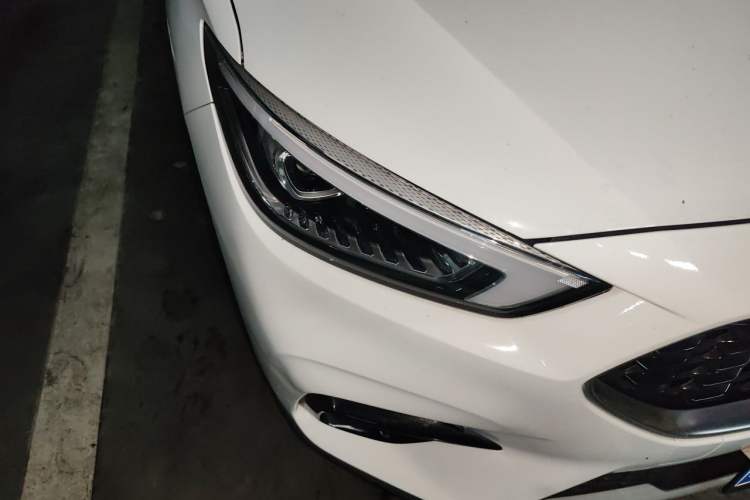 Used MG ZS 2020 180 DVVT Automatic Plus L2+ Right Front Headlight