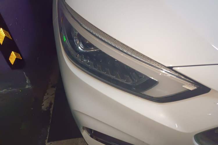Used MG ZS 2020 180 DVVT Automatic Lite Right Front Headlight