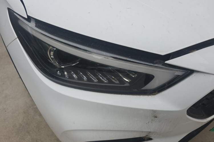 Used MG ZS 2020 260TGI Automatic Trophy Plus L2+ Right Front Headlight