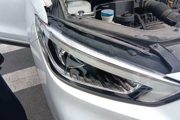 Used MG ZS 2020 180 DVVT Automatic Lite Right Front Headlight
