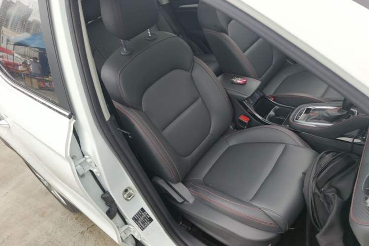 Used MG ZS 2020 180 DVVT Automatic Lite Right Front Seat