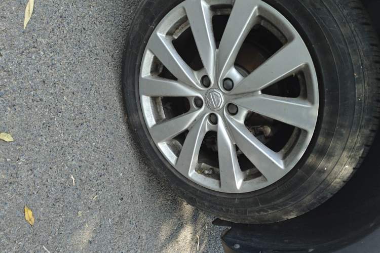 Used MG ZS 2020 180 DVVT Manual Lite Right Front Wheel Hub