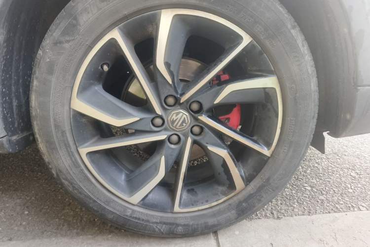 Used MG ZS 2020 260TGI Automatic Trophy Plus L2+ Right Front Wheel Hub