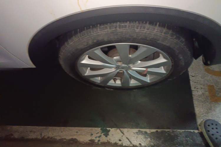 Used MG ZS 2020 180 DVVT Automatic Lite Right Front Wheel Hub