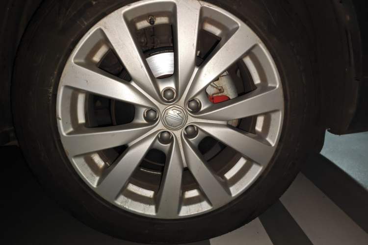 Used MG ZS 2020 180 DVVT Automatic Lite Right Front Wheel Hub