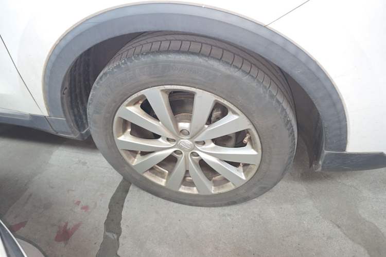 Used MG ZS 2020 180 DVVT Automatic Lite Right Front Wheel Hub