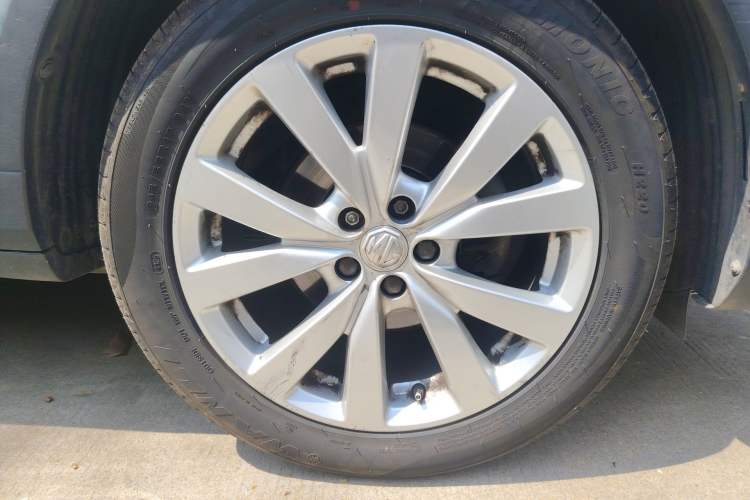 Used MG ZS 2020 180 DVVT Automatic Lite Right Front Wheel Hub