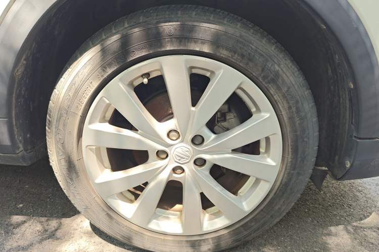Used MG ZS 2020 180 DVVT Automatic Lite Right Front Wheel Hub