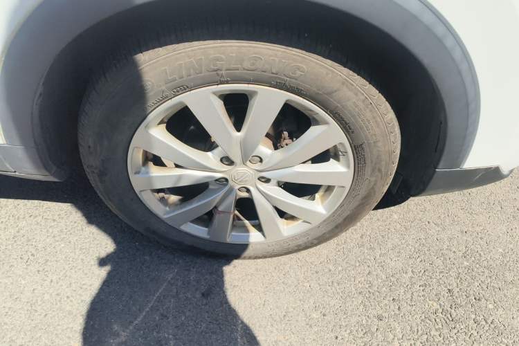 Used MG ZS 2020 180 DVVT Automatic UP Right Front Wheel Hub