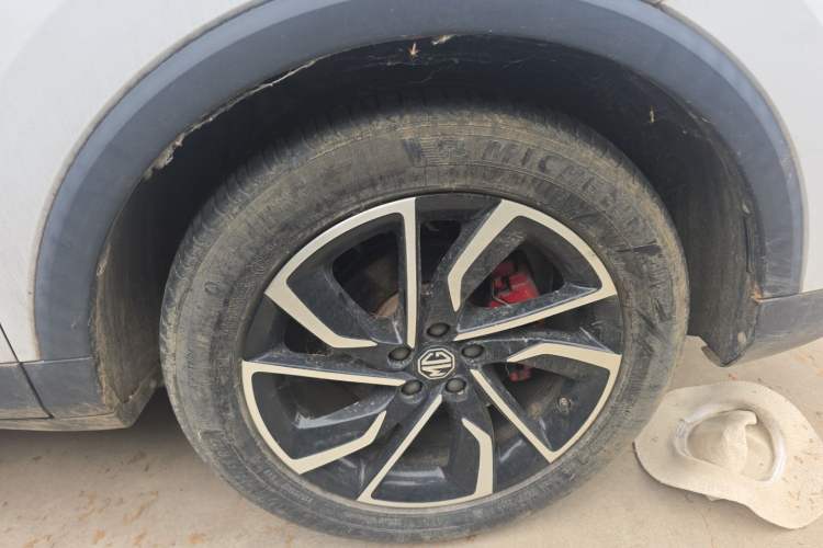 Used MG ZS 2020 260TGI Automatic Trophy Plus L2+ Right Front Wheel Hub
