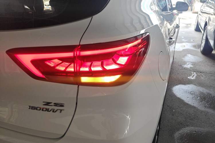 Used MG ZS 2020 180 DVVT Automatic Lite Right Rear Taillight
