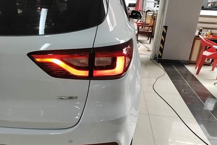 Used MG ZS 2020 Global Bestseller with 1.5L Engine Manual Transmission and a Massive 65-Inch Panoramic Sunroof Version Right Rear Taillight