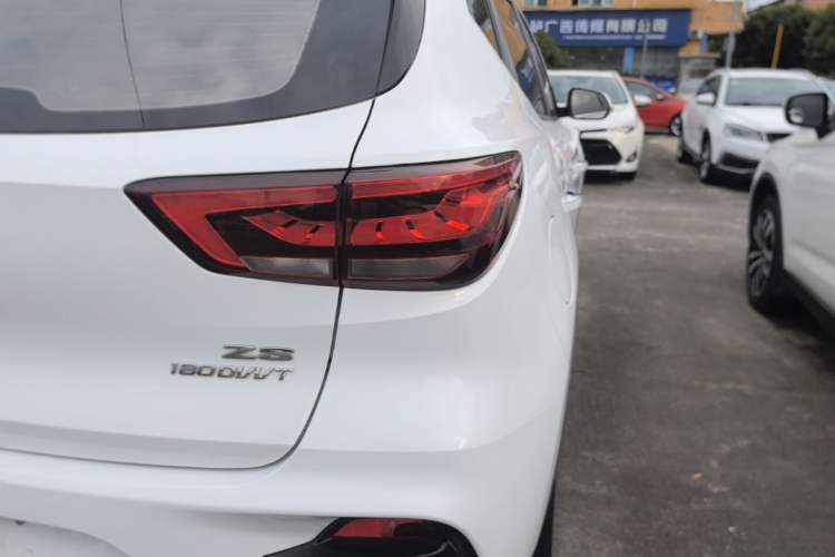 Used MG ZS 2020 180 DVVT Automatic UP Right Rear Taillight