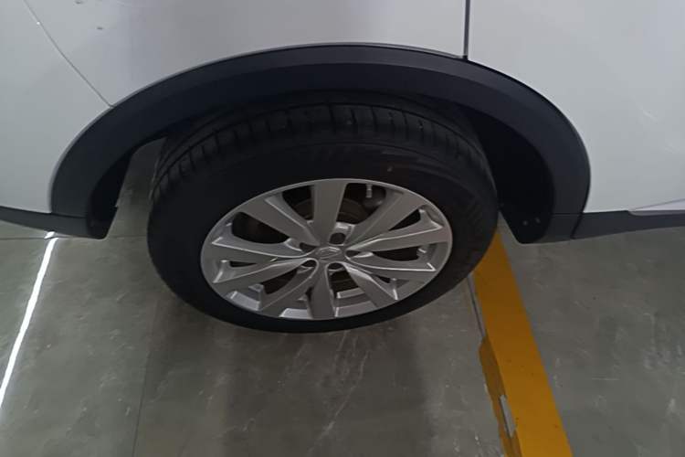 Used MG ZS 2020 180 DVVT Automatic UP Right Rear Wheel Hub