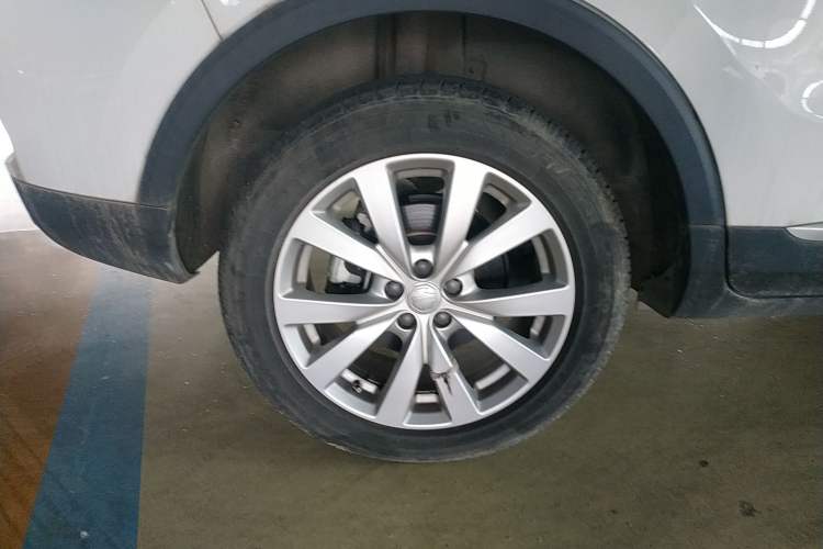 Used MG ZS 2020 180 DVVT Automatic UP Right Rear Wheel Hub