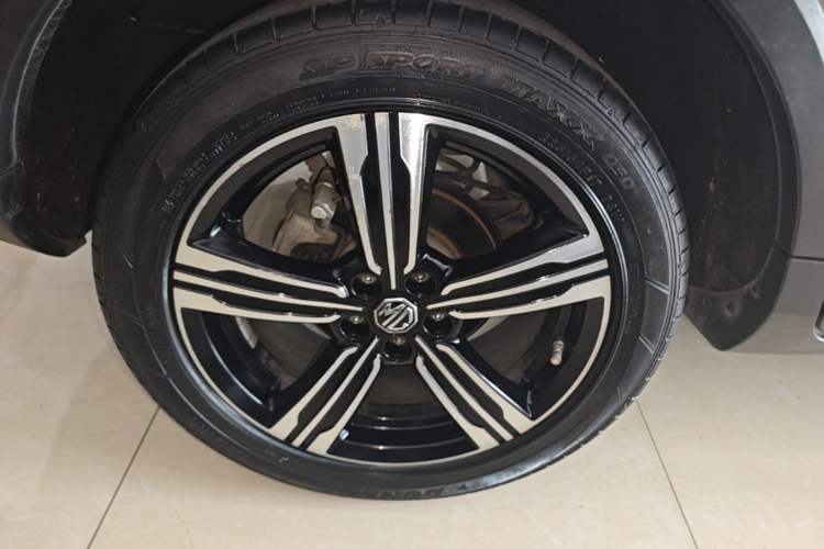Used MG ZS 2020 Global Bestseller 1.5L Manual Comfort Edition Right Rear Wheel Hub