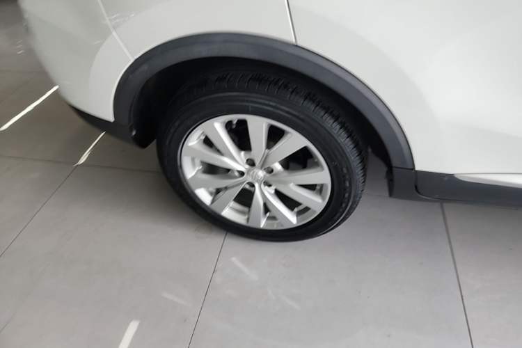Used MG ZS 2020 180 DVVT Automatic Lite Right Rear Wheel Hub
