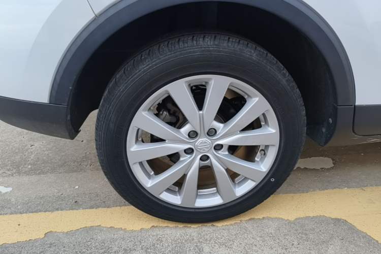 Used MG ZS 2020 180 DVVT Automatic Lite Right Rear Wheel Hub