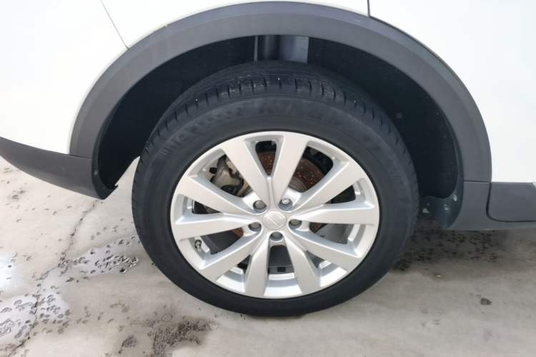Used MG ZS 2020 180 DVVT Automatic Lite Right Rear Wheel Hub