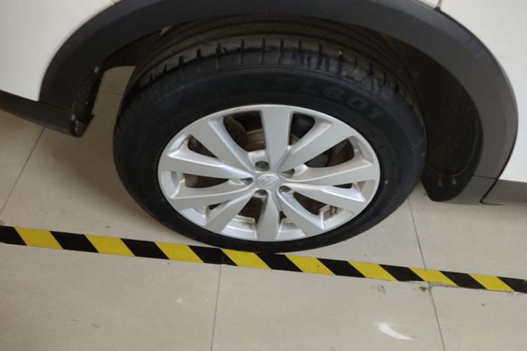 Used MG ZS 2020 180 DVVT Automatic Lite Right Rear Wheel Hub