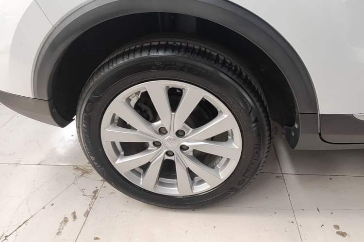 Used MG ZS 2020 180 DVVT Automatic UP Right Rear Wheel Hub