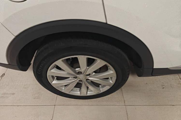 Used MG ZS 2020 180 DVVT Manual Lite Right Rear Wheel Hub