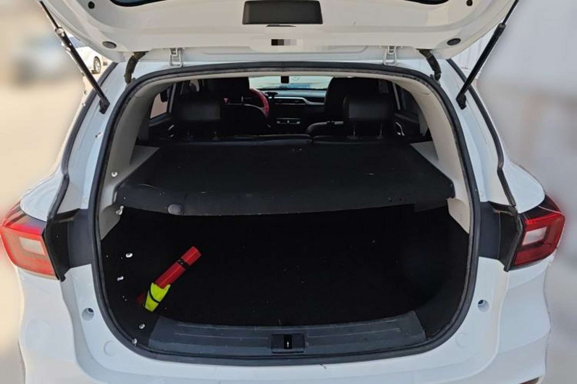 Used MG ZS 2020 Global Bestseller with 1.5L Engine Manual Transmission and a Massive 65-Inch Panoramic Sunroof Version Trunk