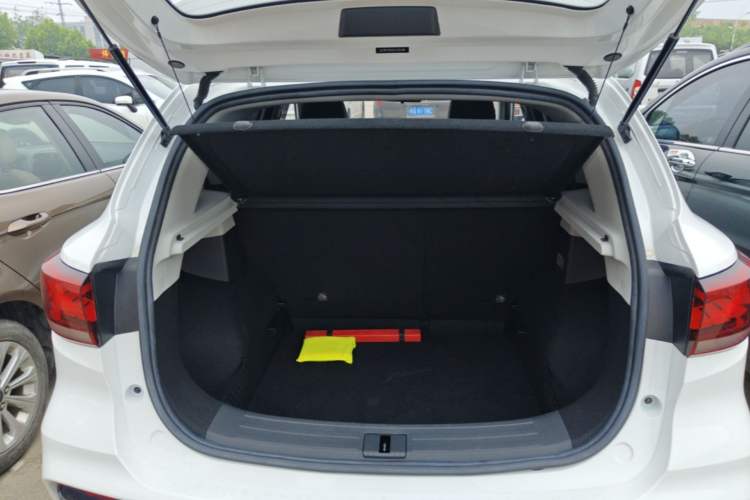 Used MG ZS 2020 180 DVVT Automatic Lite Trunk